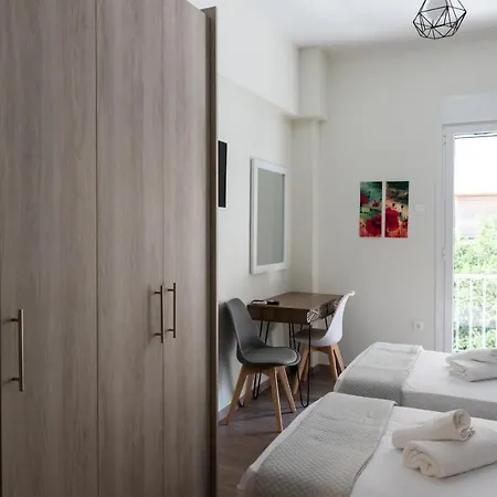 Acropolis Apartment *